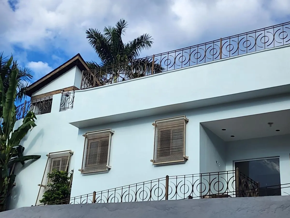 ***  מונטגו ביי Hotel 39 Jamaica ג'מייקה