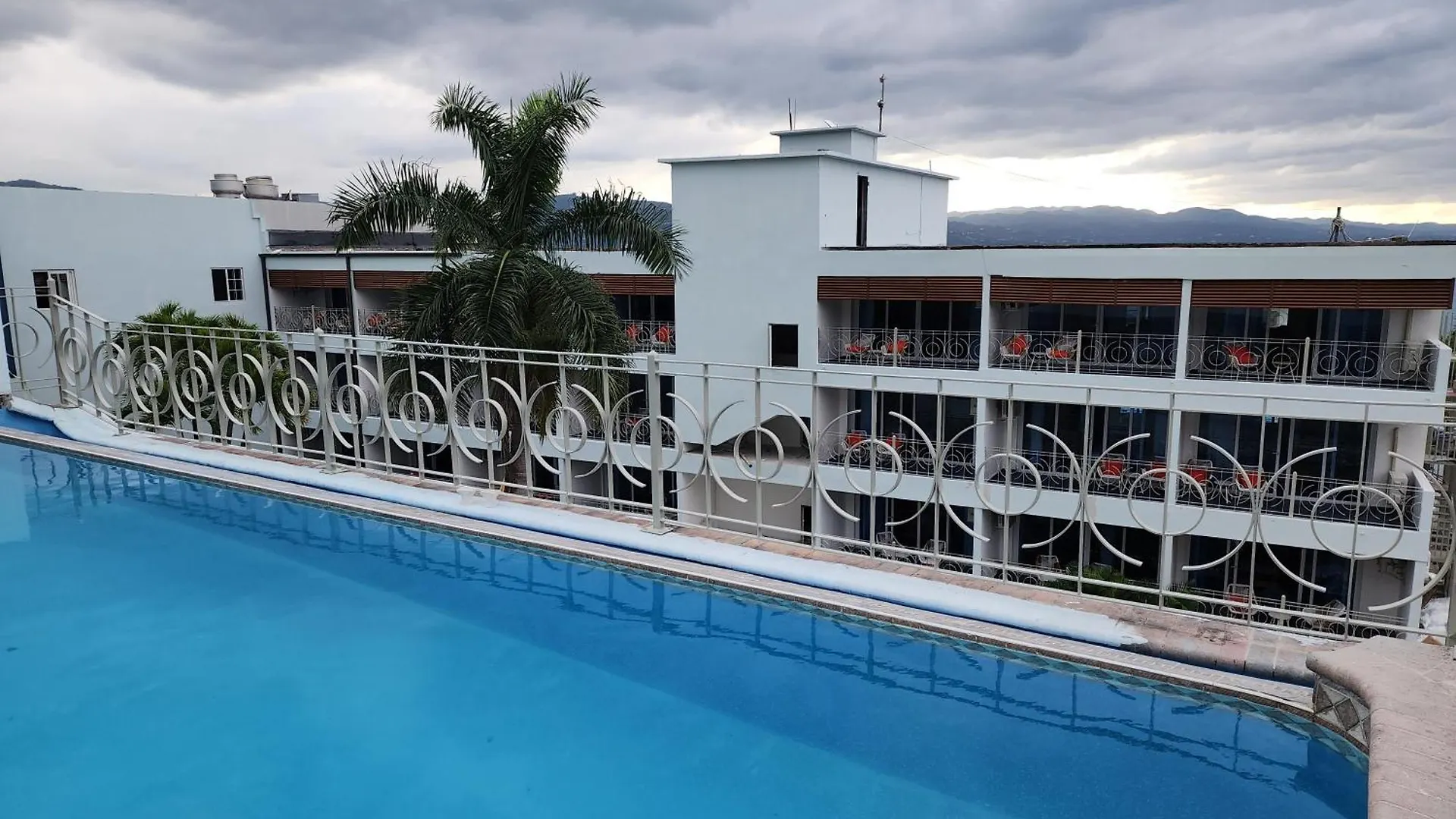 מונטגו ביי Hotel 39 Jamaica